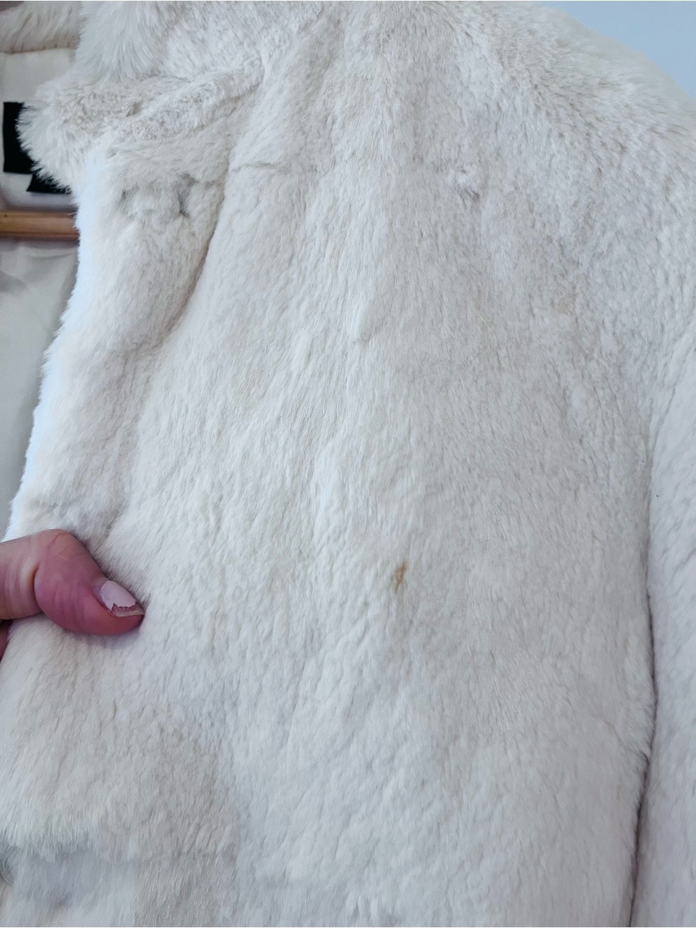 BCBGMaxAzria white rabbit fur Jacket coat - Picture 5 of 6